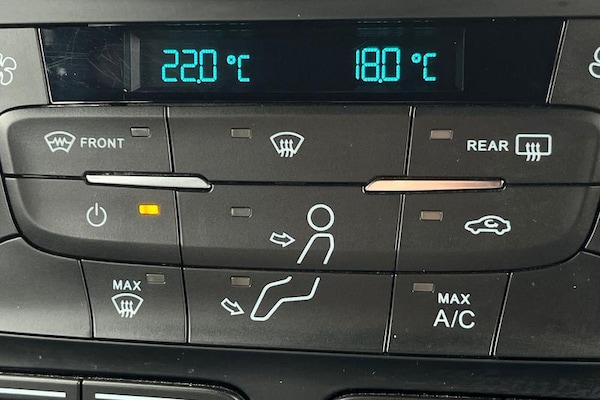 Used Ford Kuga 2018 for sale - 76209446: Photo 32