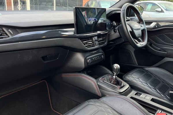 Used Ford Focus 2023 for sale - 75822928: Photo 18