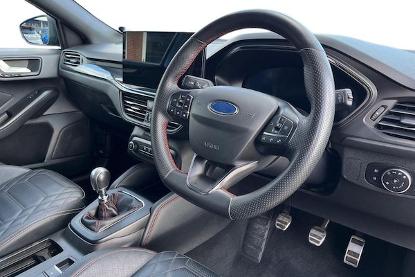 Used Ford Focus 2023 for sale - 75822928: Photo 9
