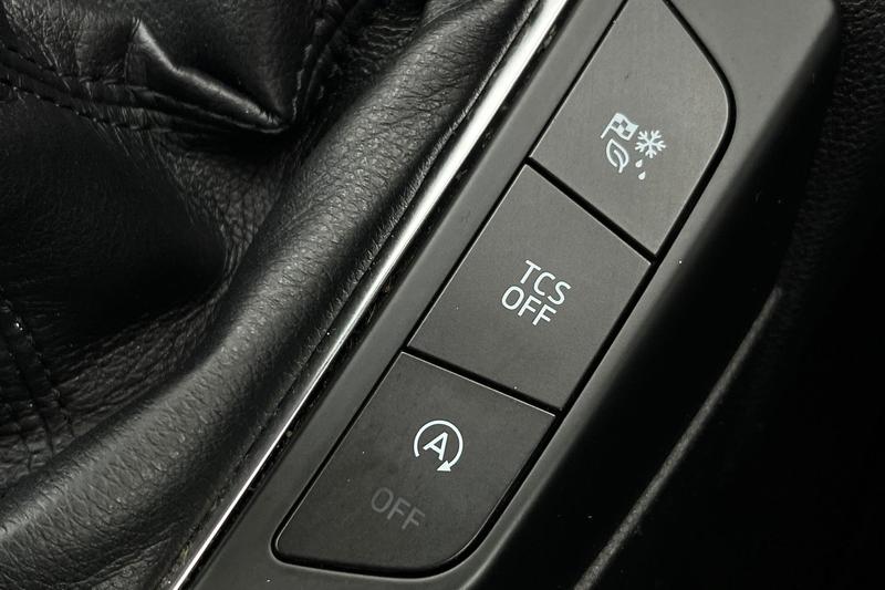 Vehicle 33