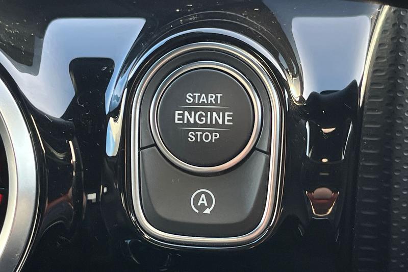 Used Mercedes-Benz A-Class 2019 for sale - 76641102: Photo 26