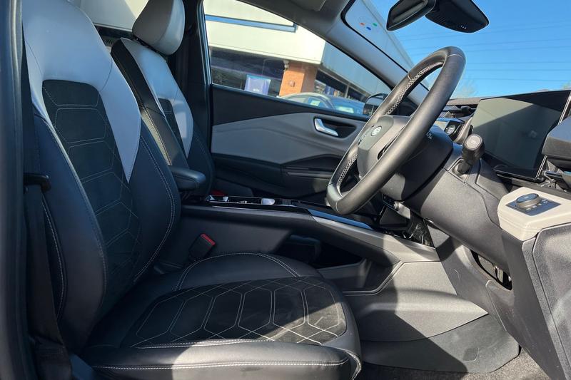 Used Ford Puma 2025 for sale - 76641094: Photo 17