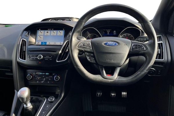 Used Ford Focus 2018 for sale - 76146679: Photo 11
