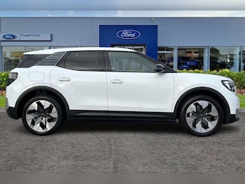 Used Ford Explorer 2025 for sale - 76920031: Photo