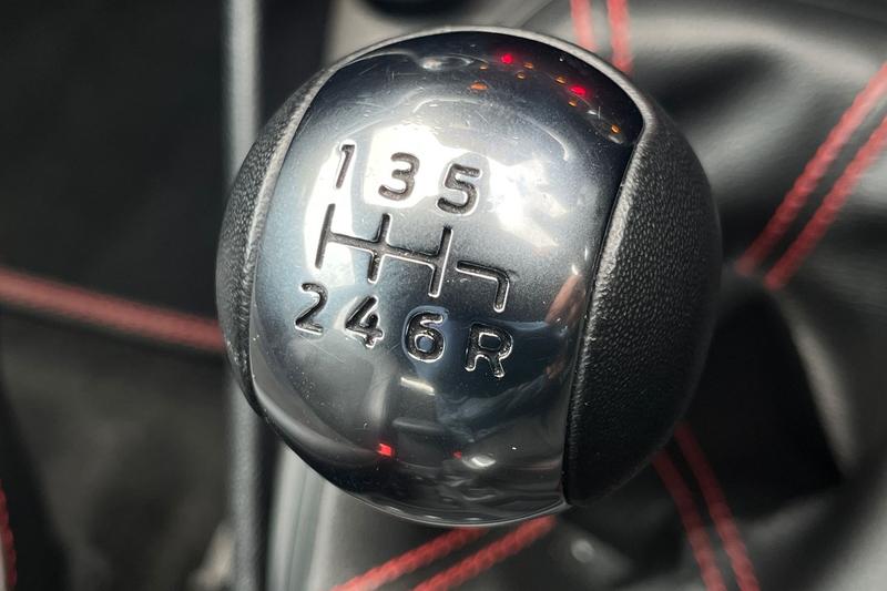 Vehicle 33