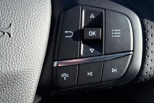 Used Ford Kuga 2024 for sale - 73591751: Photo 24