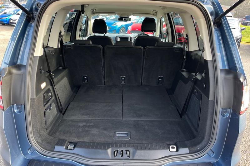 Used Ford Galaxy 2022 for sale - 77665649: Photo 21