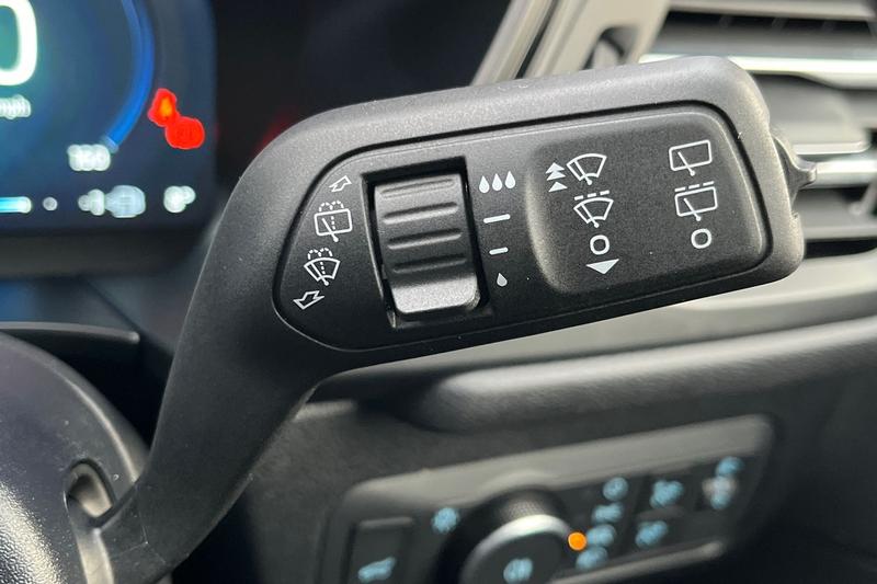 Used Ford Kuga 2025 for sale - 77462408: Photo 15