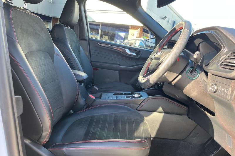 Used Ford Kuga 2024 for sale - 76692969: Photo 17