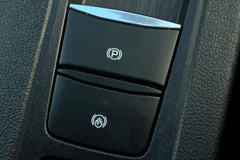 Used Ford Kuga 2022 for sale - 77733305: Photo 36