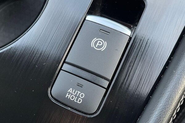 Used Nissan X-Trail 2023 for sale - 76184516: Photo 35