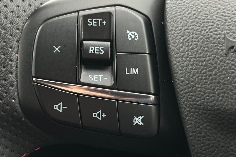 Used Ford Kuga 2023 for sale - 76382041: Photo 25