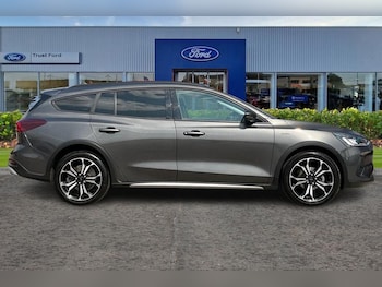 Used Ford Focus 2022 for sale - 79280999: Photo