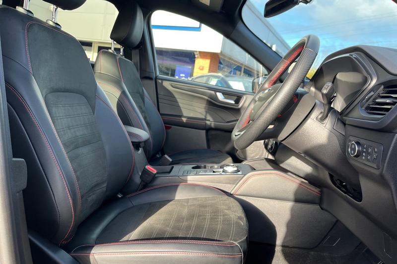 Used Ford Kuga 2023 for sale - 76754171: Photo 17