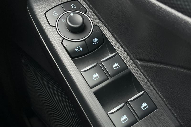 Used Ford Kuga 2023 for sale - 77665638: Photo 16