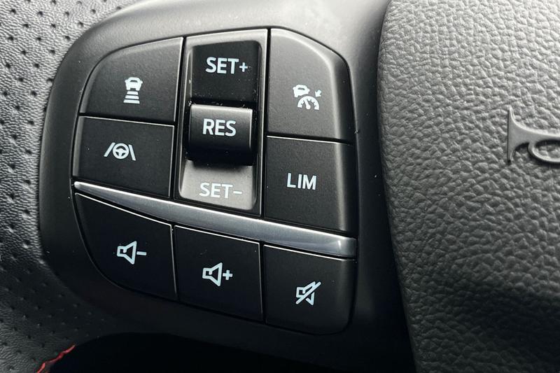 Used Ford Kuga 2023 for sale - 77665638: Photo 25