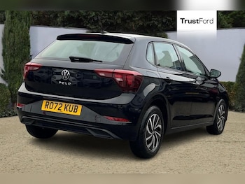 Used Volkswagen Polo 2022 for sale - 77025910: Photo