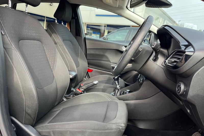 Used Ford Fiesta 2019 for sale - 77989051: Photo 17