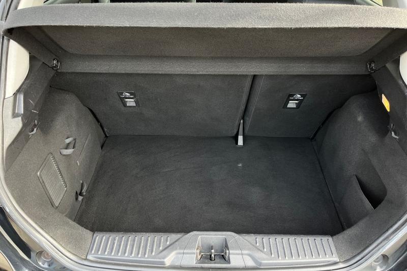 Used Ford Fiesta 2019 for sale - 77989051: Photo 21