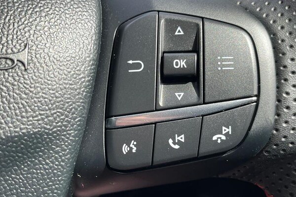 Used Ford Puma 2023 for sale - 75643996: Photo 24
