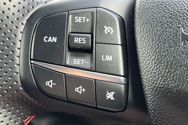Used Ford Puma 2023 for sale - 75643996: Photo 25