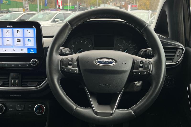 Used Ford Fiesta 2018 for sale - 76703102: Photo 12