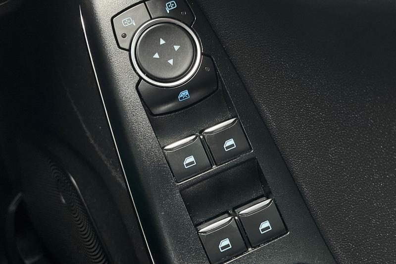 Used Ford Fiesta 2018 for sale - 76703102: Photo 16