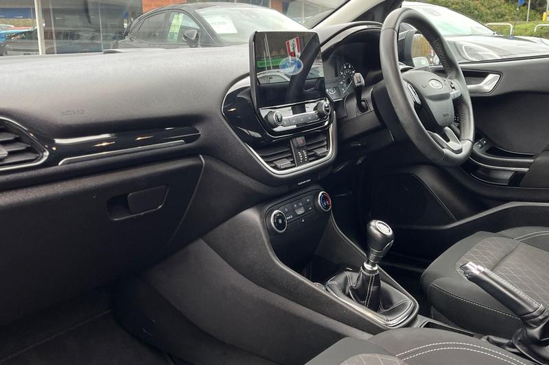 Used Ford Fiesta 2018 for sale - 76703102: Photo 18