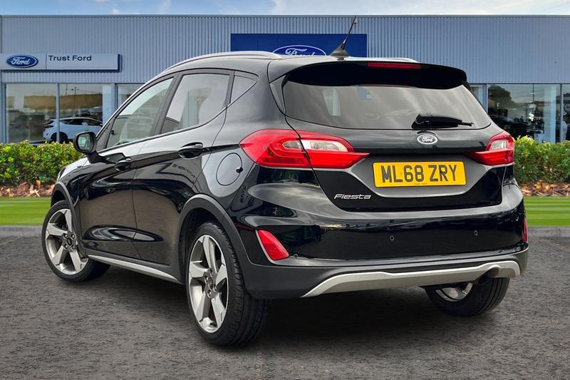 Used Ford Fiesta 2018 for sale - 76703102: Photo 2