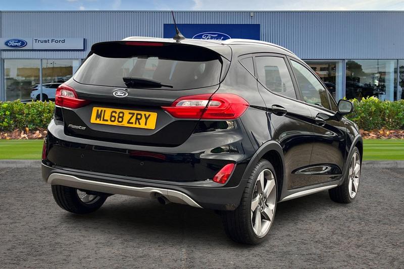 Used Ford Fiesta 2018 for sale - 76703102: Photo 4