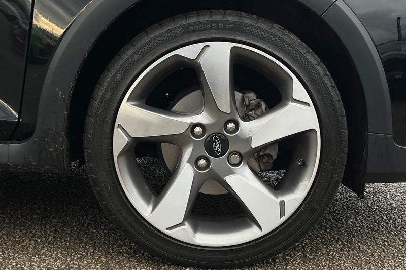 Used Ford Fiesta 2018 for sale - 76703102: Photo 8