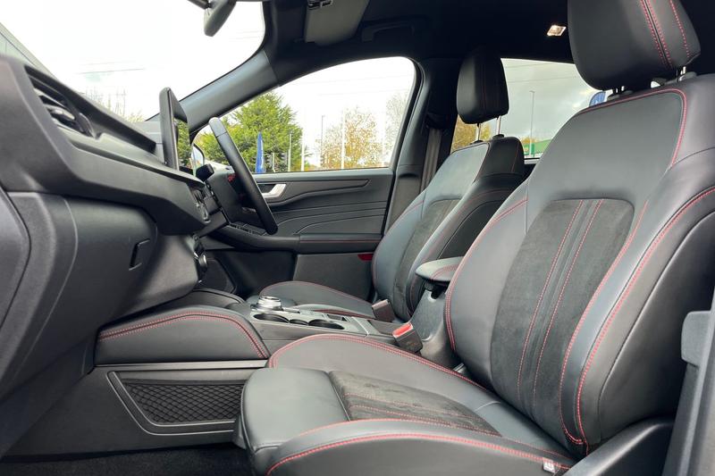 Used Ford Kuga 2025 for sale - 76908762: Photo 19