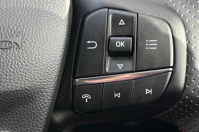 Used Ford Kuga 2025 for sale - 76908762: Photo 24