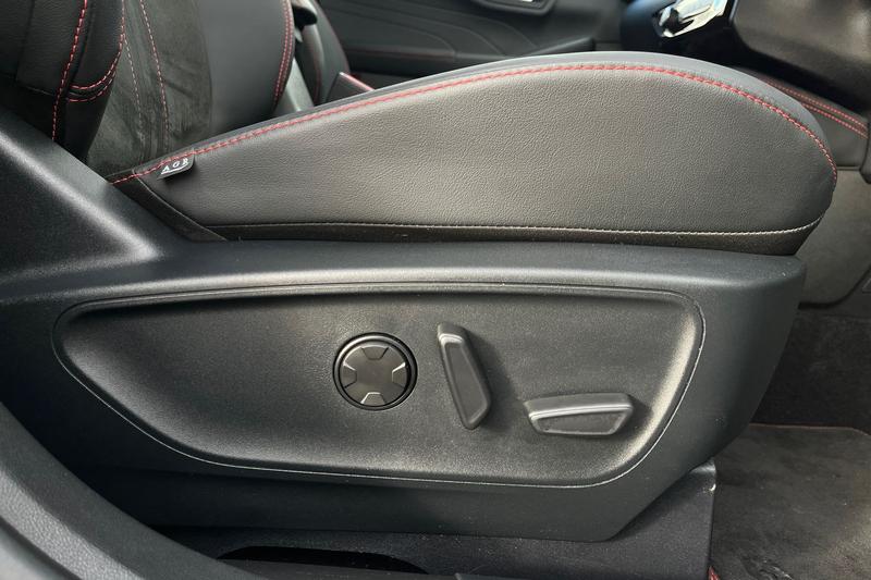 Used Ford Kuga 2025 for sale - 76908762: Photo 37