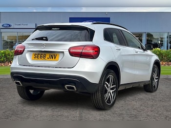 Used Mercedes-Benz GLA 2019 for sale - 79369413: Photo
