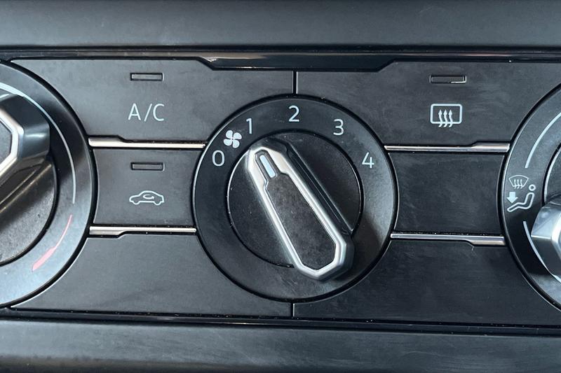 Used Volkswagen Polo 2018 for sale - 77941413: Photo 32