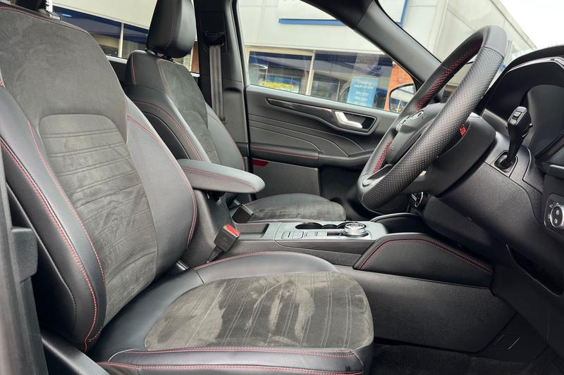 Used Ford Kuga 2023 for sale - 76046496: Photo 17