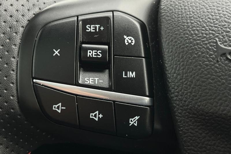 Used Ford Kuga 2023 for sale - 76046496: Photo 25