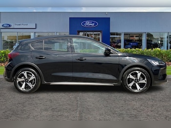 Used Ford Focus 2023 for sale - 78736786: Photo