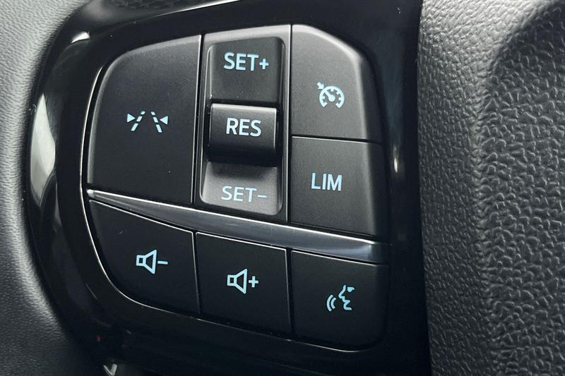 Used Ford Puma 2025 for sale - 76949037: Photo 24