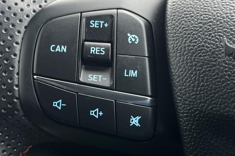 Used Ford Puma 2023 for sale - 76895305: Photo 25