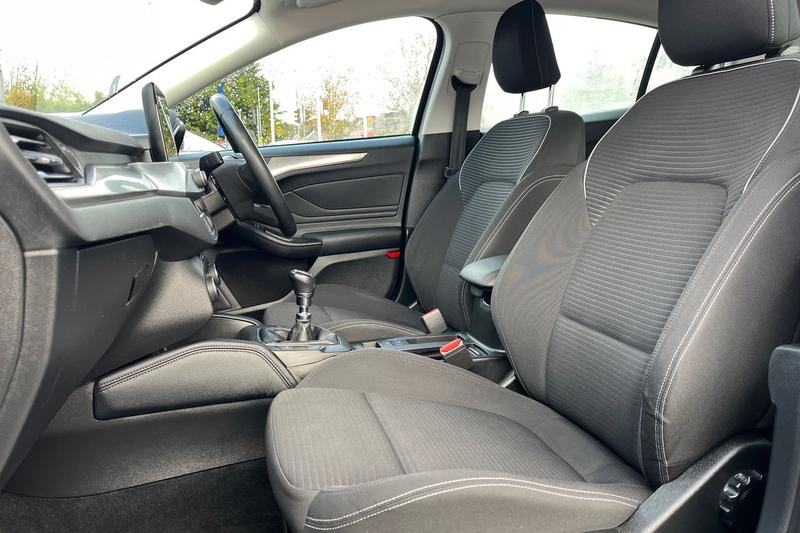 Used Ford Focus for sale - 76826239: Photo 19