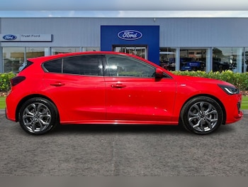 Used Ford Focus 2023 for sale - 75550132: Photo