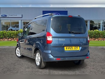 Used Ford Tourneo Courier 2019 for sale - 75428524: Photo