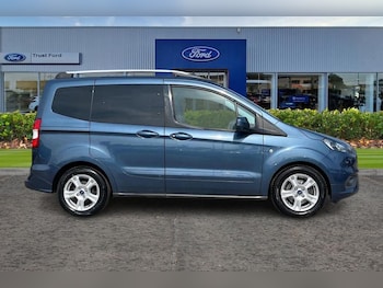 Used Ford Tourneo Courier 2019 for sale - 75428524: Photo