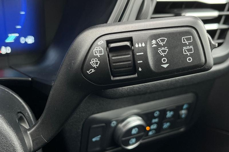 Used Ford Kuga 2022 for sale - 76480535: Photo 15