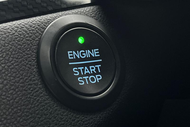 Used Ford Kuga 2022 for sale - 76480535: Photo 27