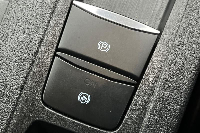 Used Ford Kuga 2022 for sale - 76480535: Photo 36