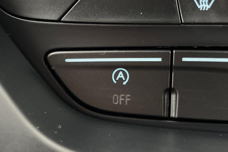 Used Ford Kuga 2017 for sale - 76766911: Photo 33