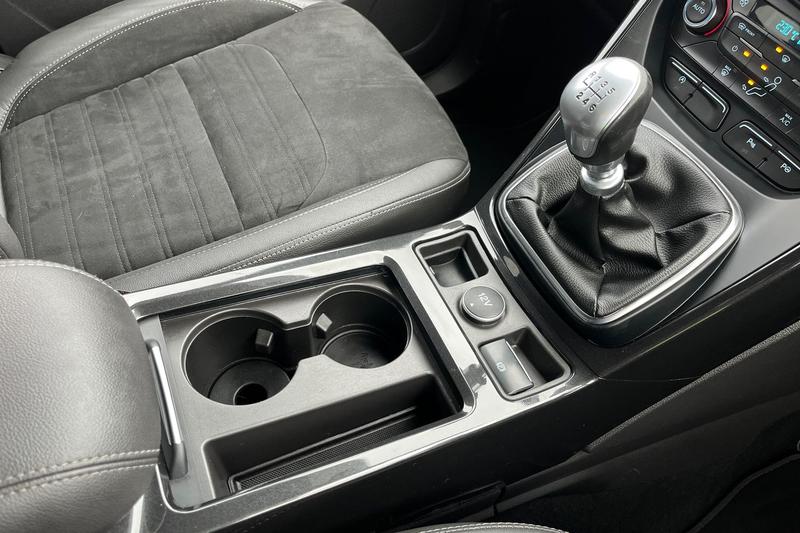 Used Ford Kuga 2017 for sale - 76766911: Photo 37